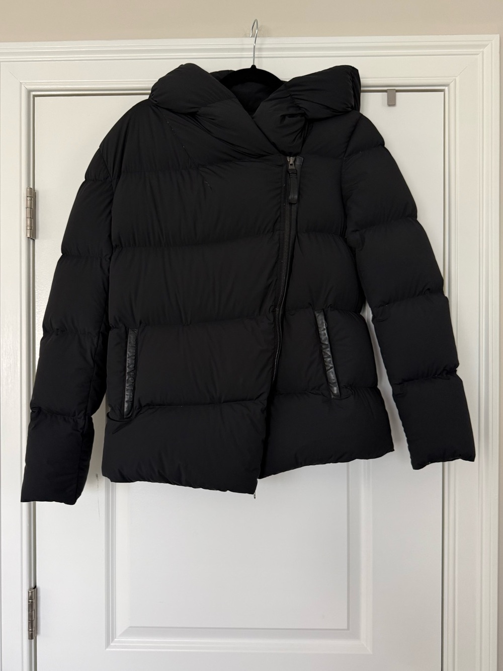 Mackage Stretch Down Puffer Jacket, Asymmetrical Zip in Black (L, fits M)